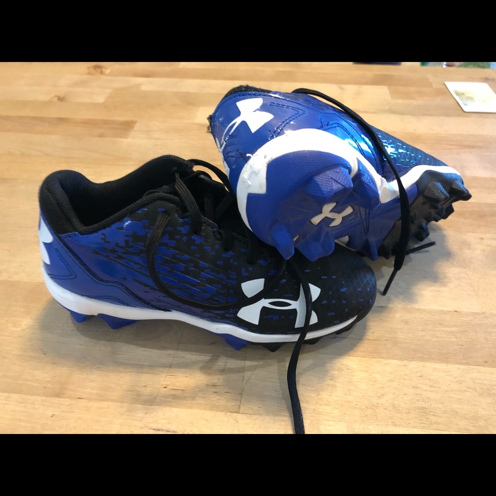 Under Armour Kids Cleats